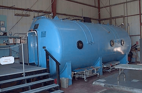 The USC Chamber, large enough to treat multiple patients comfortably. 